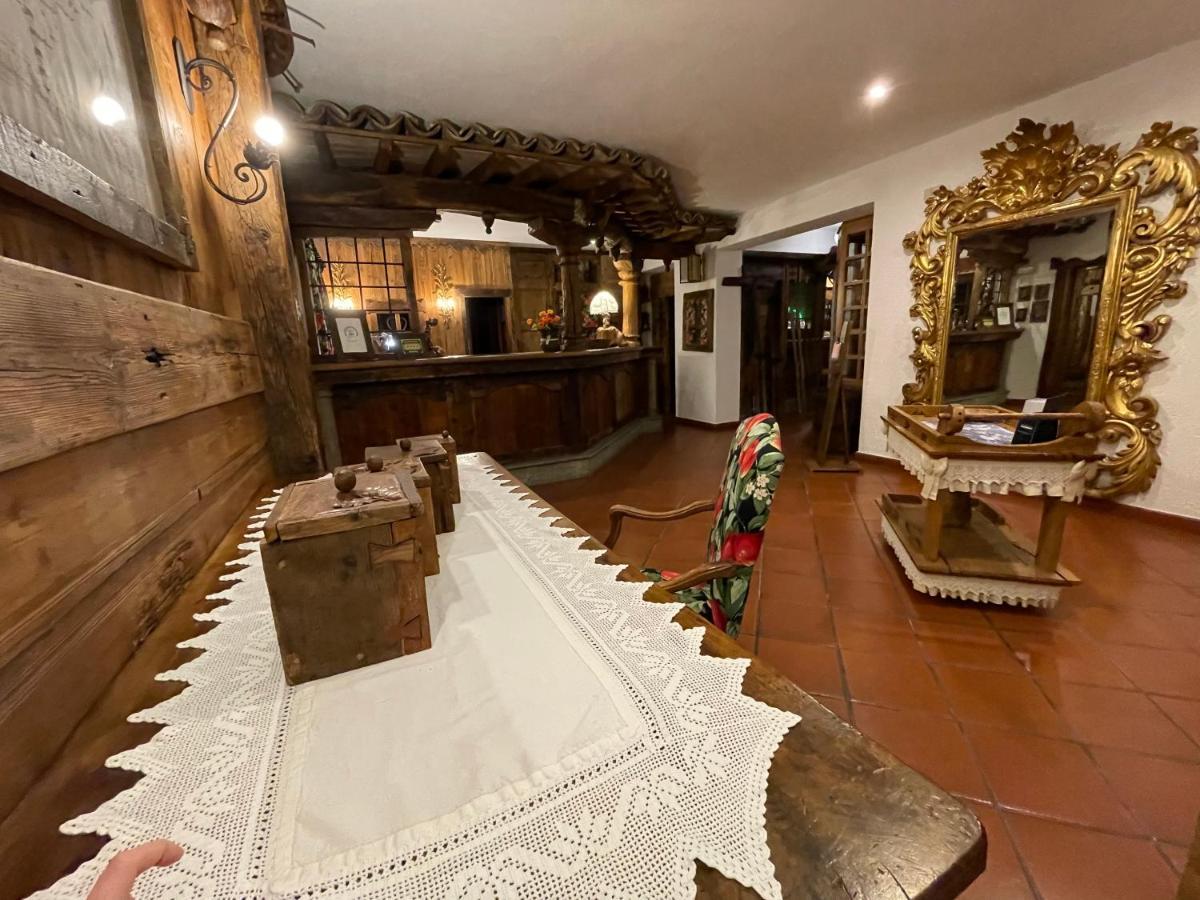 Hotel Milleluci Аоста Екстер'єр фото